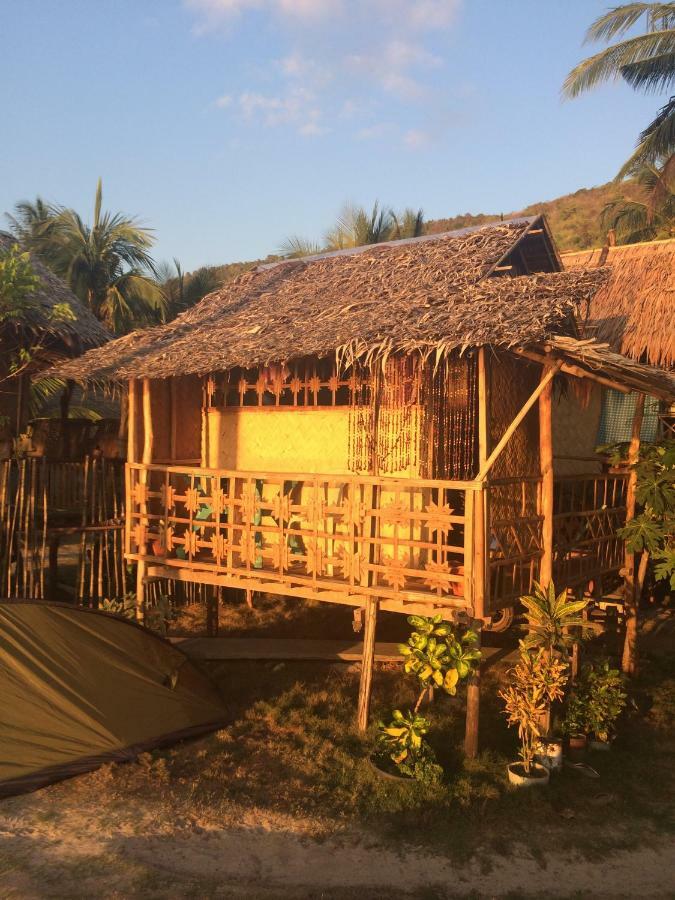 Seafront Cottage Ocam Ocam Beach Busuanga Exteriör bild